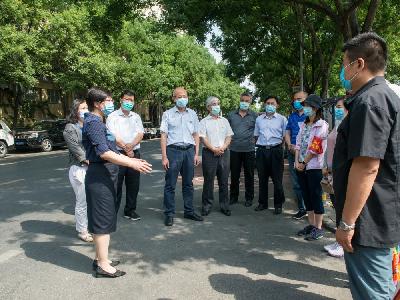 市国资委领导慰问祥龙公司下沉干部